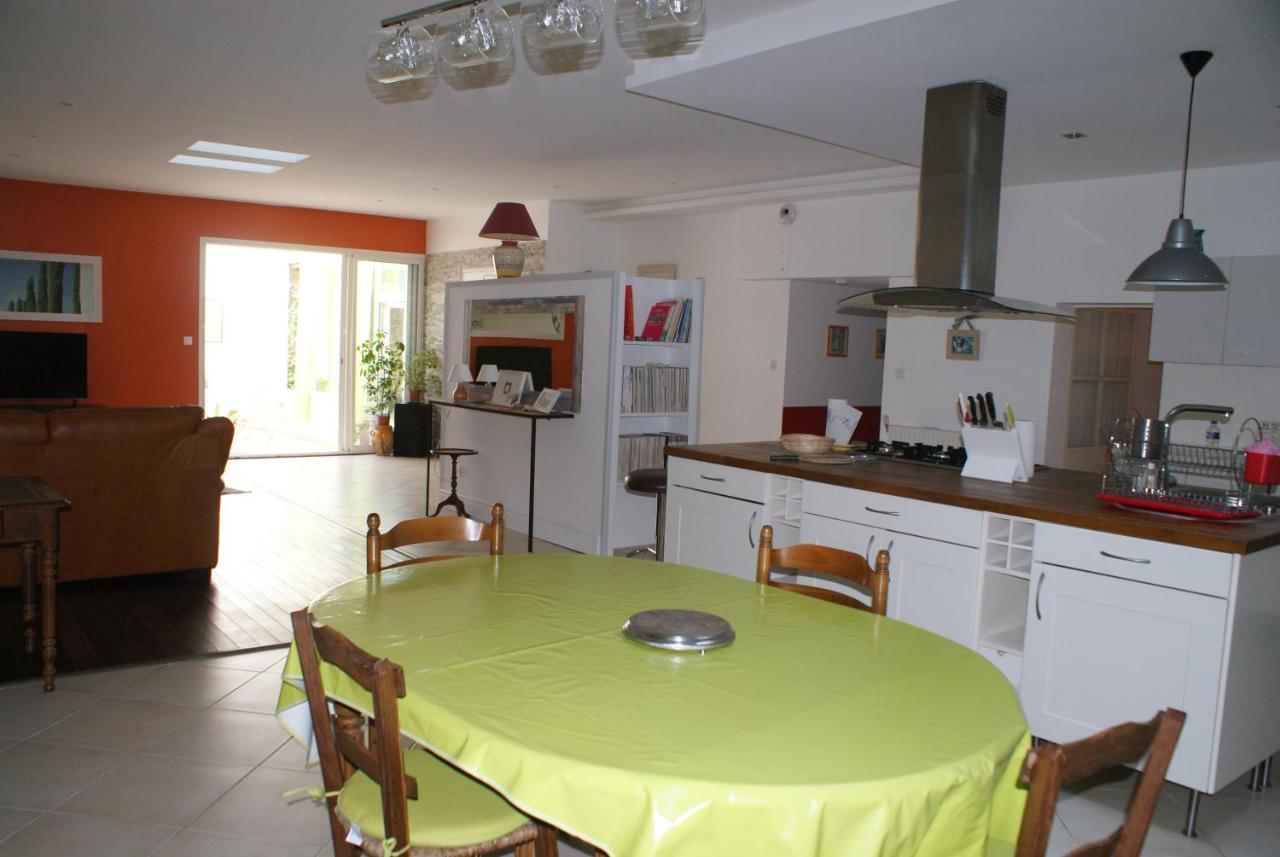Spacieuse Maison De Village Climatisee Avec Jardin Patio Bessan Kültér fotó